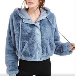 FP MOVEMENT Love It Faux Fur Cozy Faux Fur Jacket Size Small in Blue